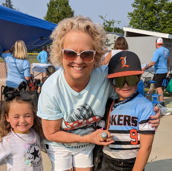 Meet your Posher, Crystal - Picture 4 of 9